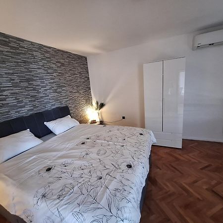 Apartment Little Princess Dora Senj  Exterior foto