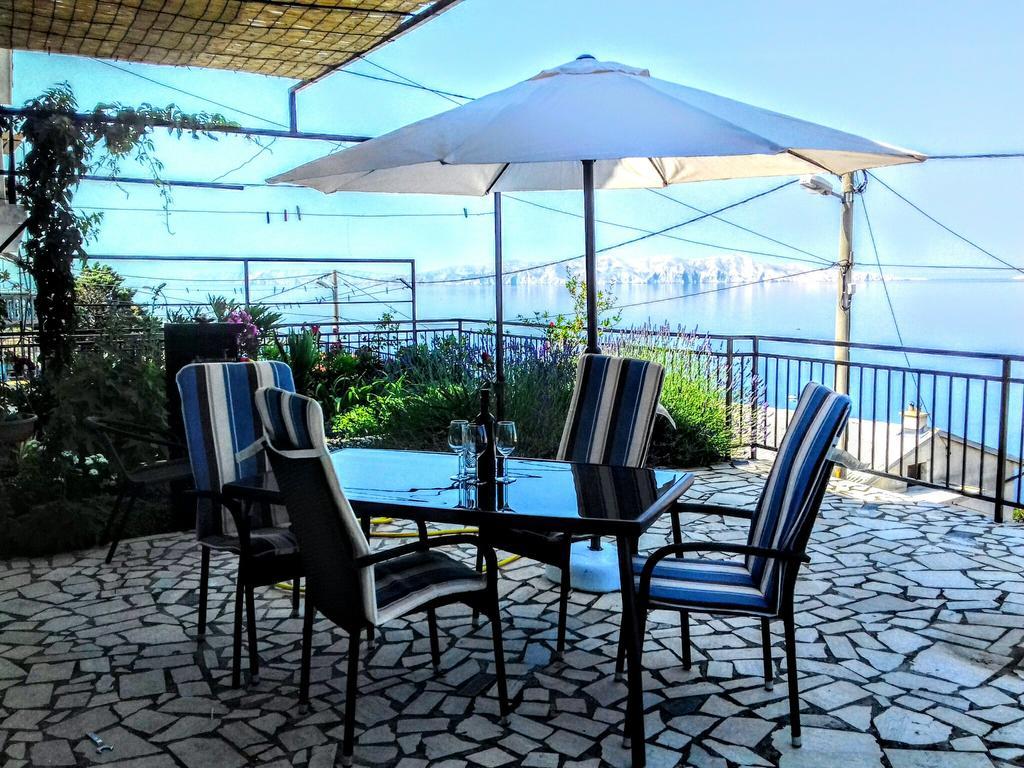 Apartment Little Princess Dora Senj  Exterior foto