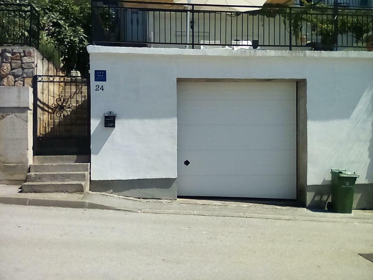 Apartment Little Princess Dora Senj  Exterior foto